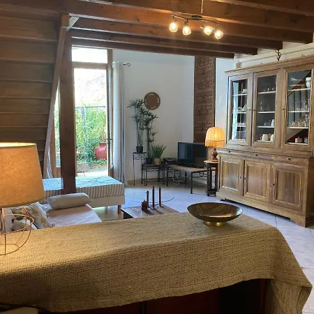Les Fontaines Du Mas Des Fontaines Holiday home Montagnac (Herault)