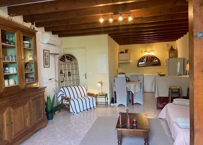 Holiday home Les Fontaines Du Mas Des Fontaines *